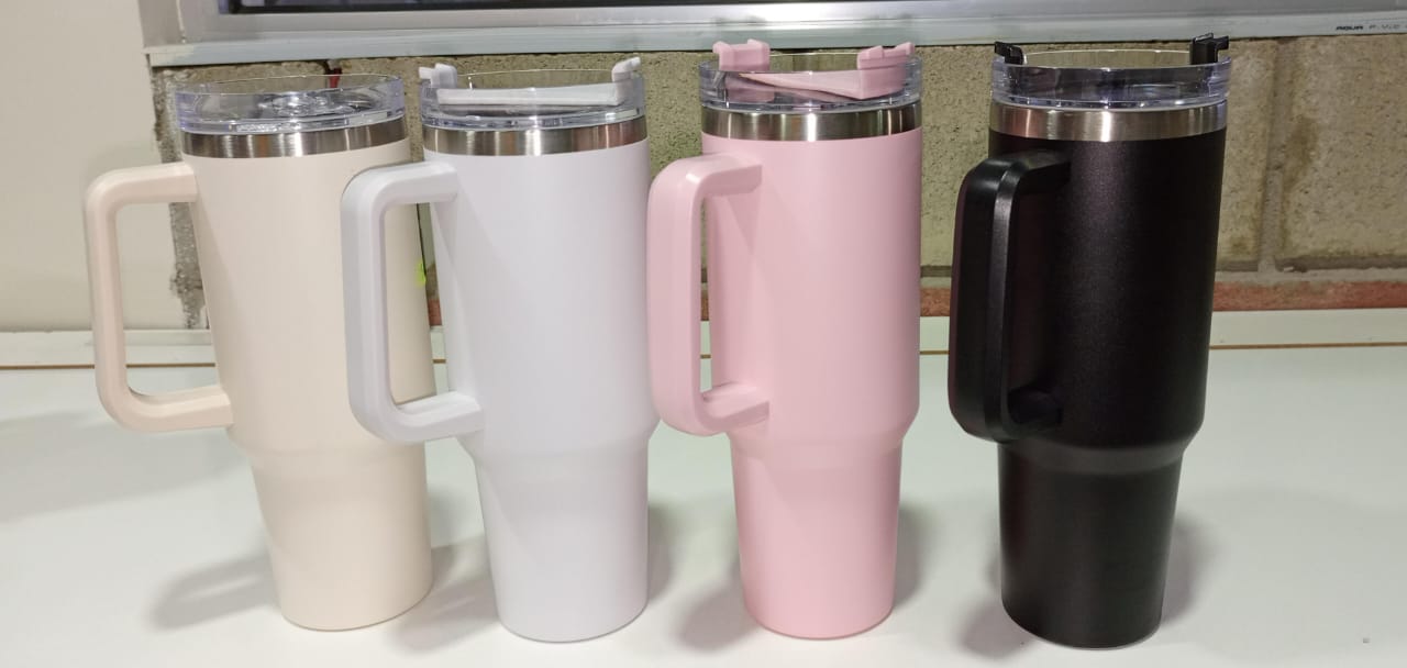 1200 ml Tumbler with Handle Straw